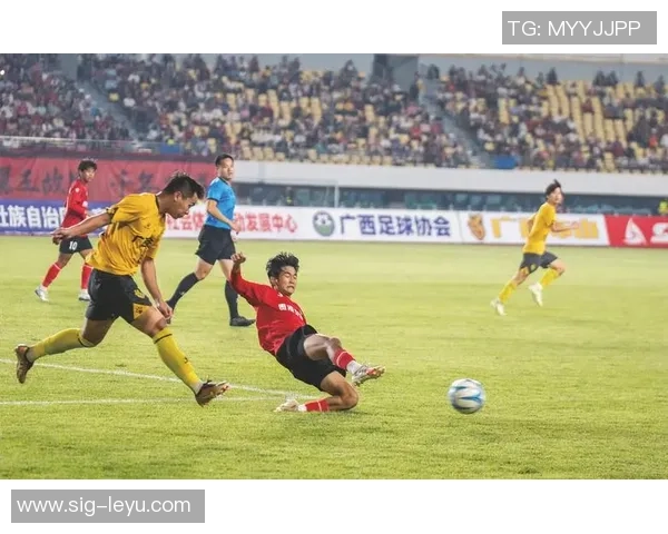 广西的足球运动员