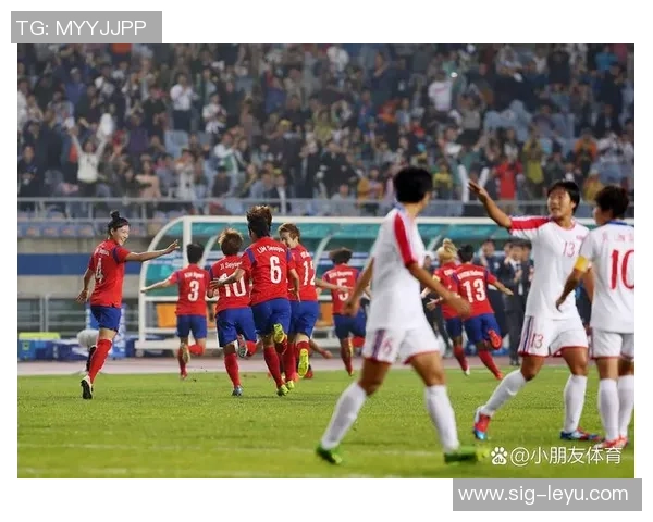 昨晚中韩足球激战正酣两队拼搏精神令人振奋赛场精彩瞬间回顾